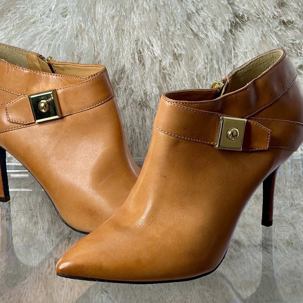 Enzo Angiolini Leather Dress Pumps - Natural Size 10.5 (NEW)